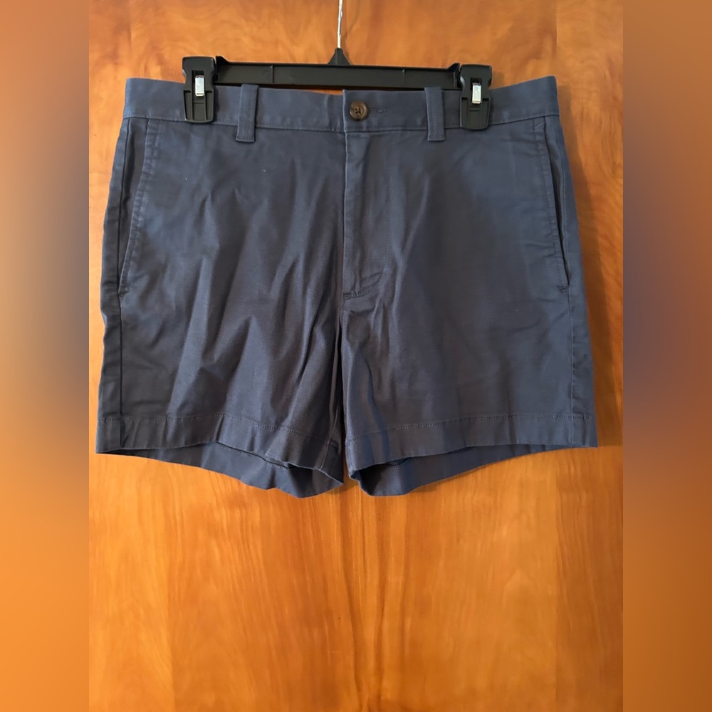 J Crew Men's Navy Shorts 5”